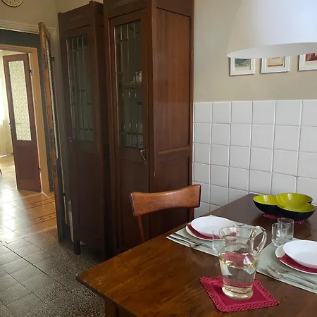 아파트 Casa Righetti Liguria, Three Indipendent In A 1924 With Garden *