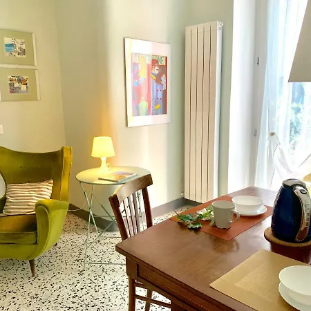 아파트 Casa Righetti Liguria, Three Indipendent In A 1924 With Garden 라스페치아