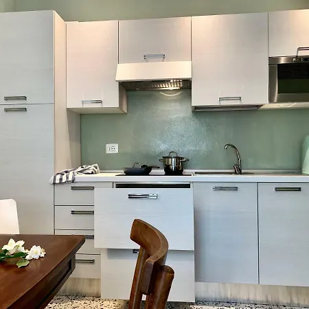 Casa Righetti Liguria, Three Indipendent In A 1924 With Garden 아파트 라스페치아