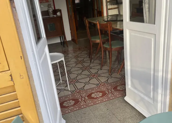 Casa Righetti Liguria, Three Indipendent In A 1924 Family With Garden, Together, Live Separately