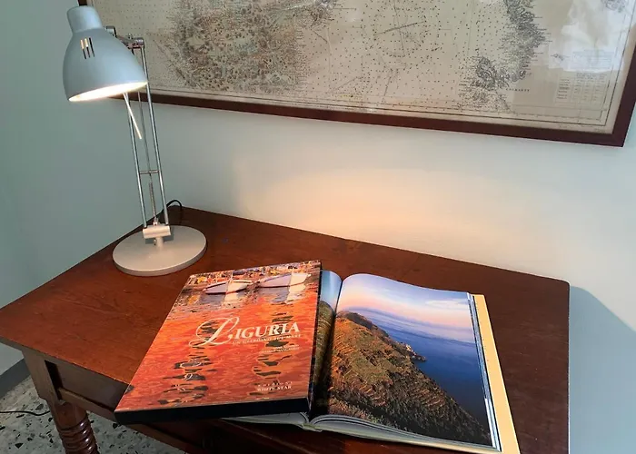 Casa Righetti Liguria, Three Indipendent In A 1924 Family With Garden, Together, Live Separately